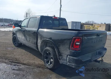 2025 Ram 1500 Big Horn 4X4 5'7 Box z USA, uszkodzony, nr VIN 1C6SRFFP0SN568574